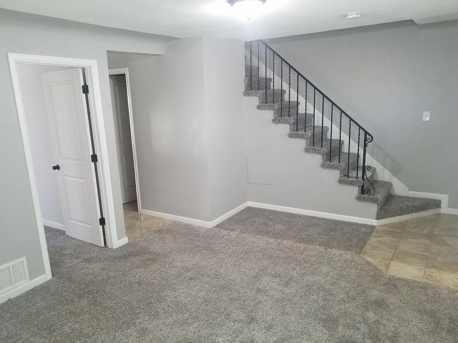 2 bed, 1100 sqft, $2,000 — Photo 4