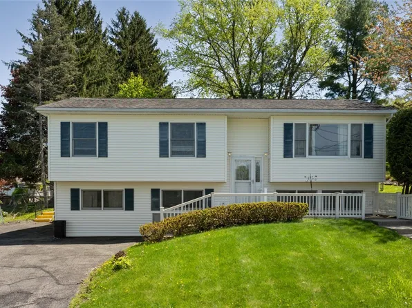 2484 Theresa Blvd, Binghamton, NY 13903