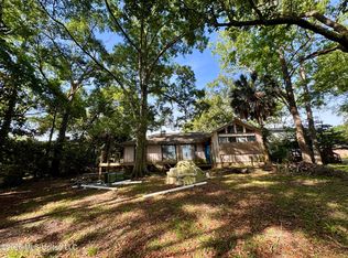 1432 Sioux Bayou Dr, Gautier, MS 39553
