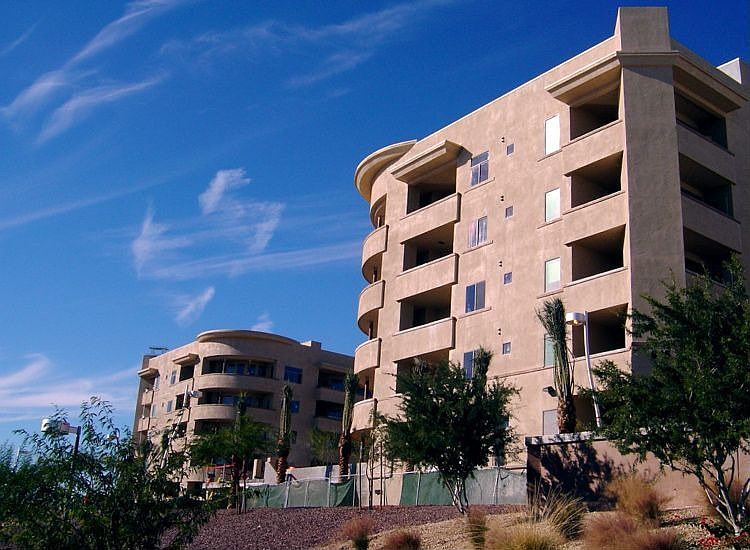1st image of 945 E Playa Del Norte Dr