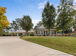 2225 Winterlochen Rd, Fayetteville, NC 28305