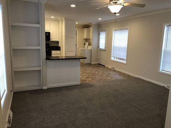 2nd image of 2 Willow Dr #70