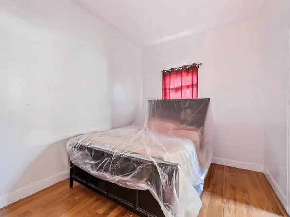 1303 Summit Avenue image 13 of 21