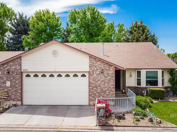 703 N Dover Ct, Nampa, ID 83651