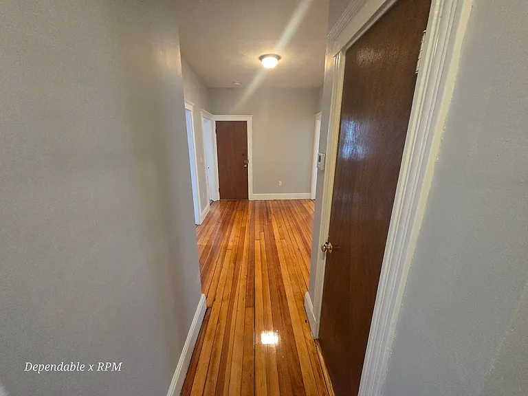 21 Theodore St — Photo 13