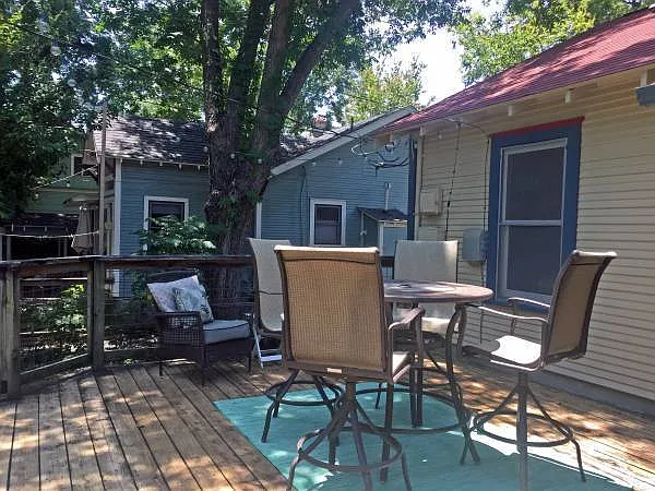 4709 Avenue H — Photo 11