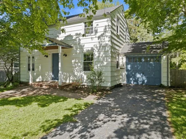 85 Laney Rd, Rochester, NY 14620