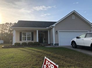103 Lakeside Green Dr, New Bern, NC 28560