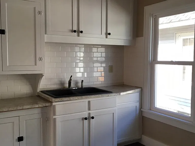 517 E Melbourne Ave — Photo 5