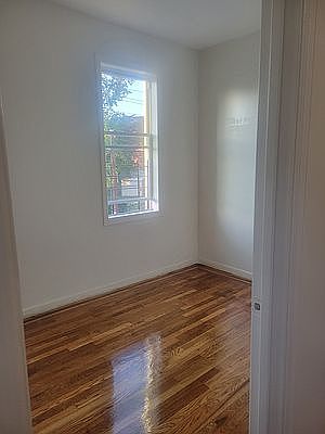 1st image of 4052 Baychester Ave Floor 2