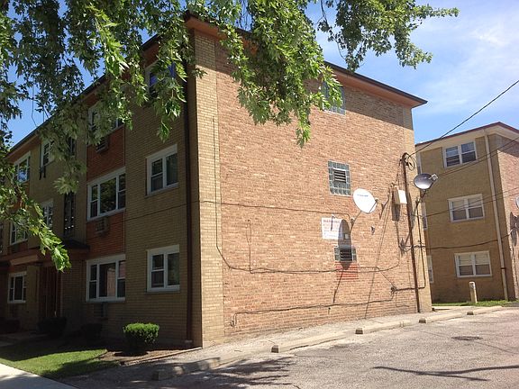 5th image of 5553 N Washtenaw Ave
