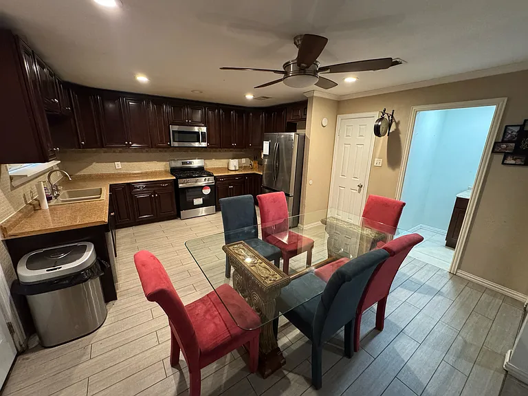 13115 Ravensway Dr — Photo 6