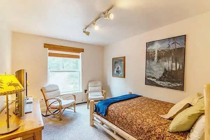 37 Isabelle Ct — Photo 25