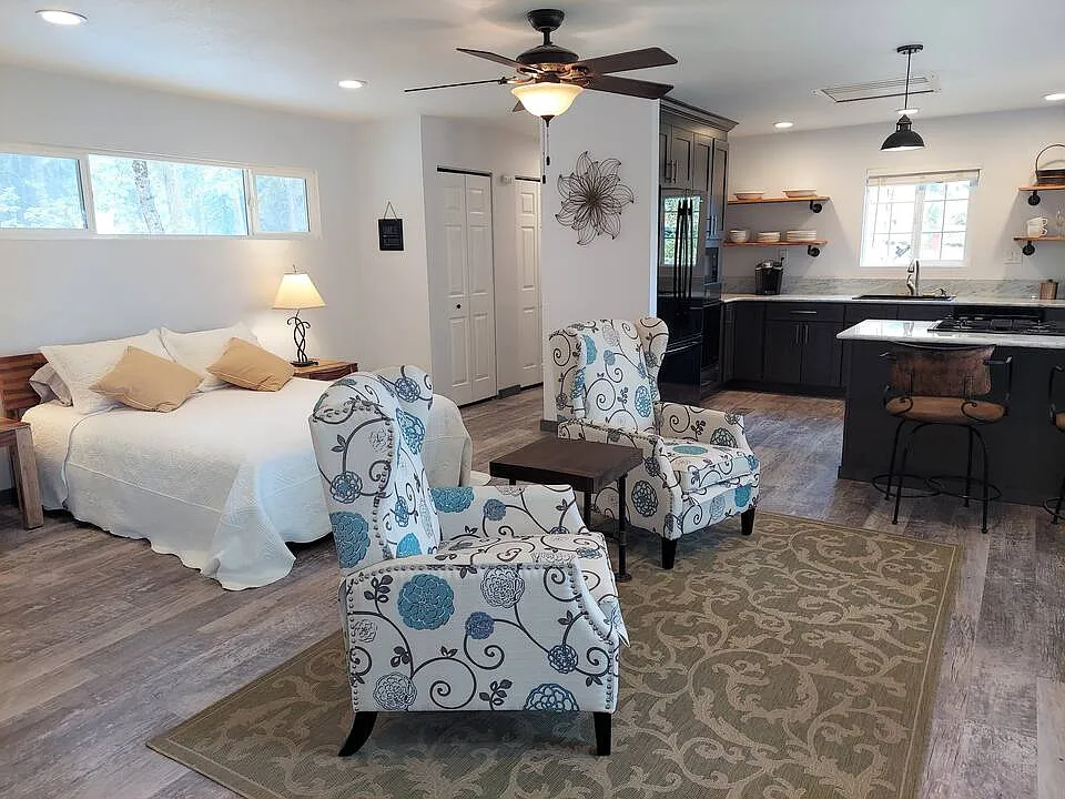 Sky Ranch Ln, Camino — Photo 3