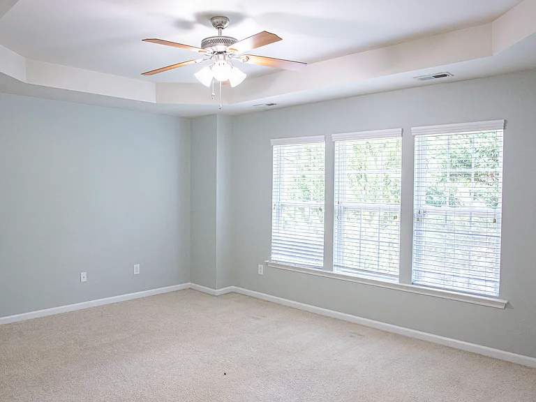 8312 Pilots View Dr — Photo 18