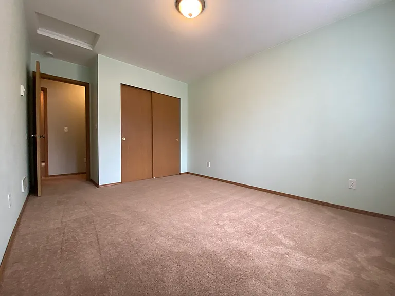 5625 255th St E — Photo 25
