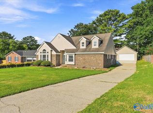 11114 Argent Dr, Huntsville, AL 35803