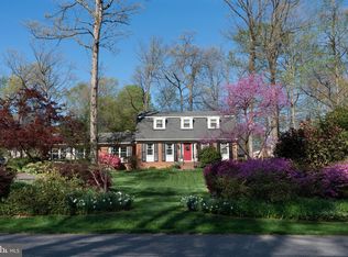 5817 Hall St, Burke, VA 22015