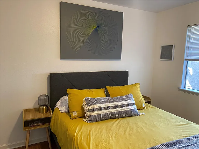 5405 Brompton Cir #B — Photo 15