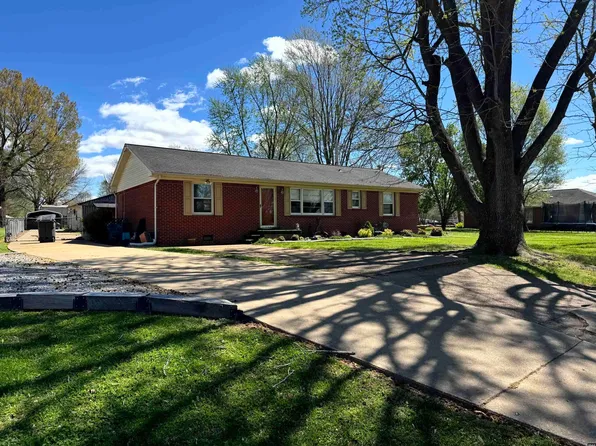 1206 Highland Ave, Union City, TN 38261