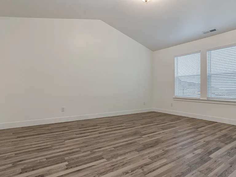 117 N Lasalle Dr — Photo 8