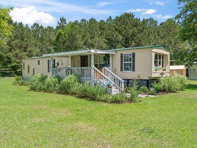 120 E V Rd., Loris, SC, 29569