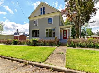 134 W Hardanger Gate, Lee, IL 60530