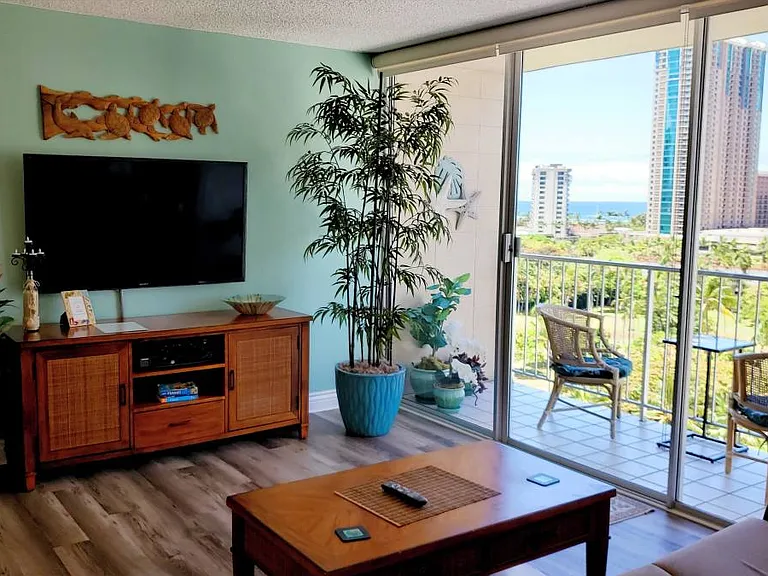 1925 Kalakaua Ave #1302 — Photo 4