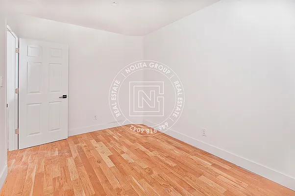 Rented by Nolita Group | media 11