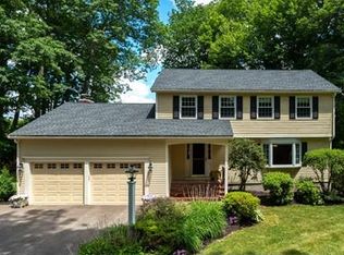 52 Edgewood Rd, Southborough, MA 01772