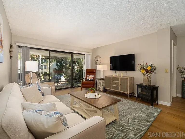 17617 Pomerado Rd #215 — Photo 3