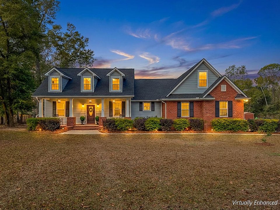 1st image of 100 Robin Ln