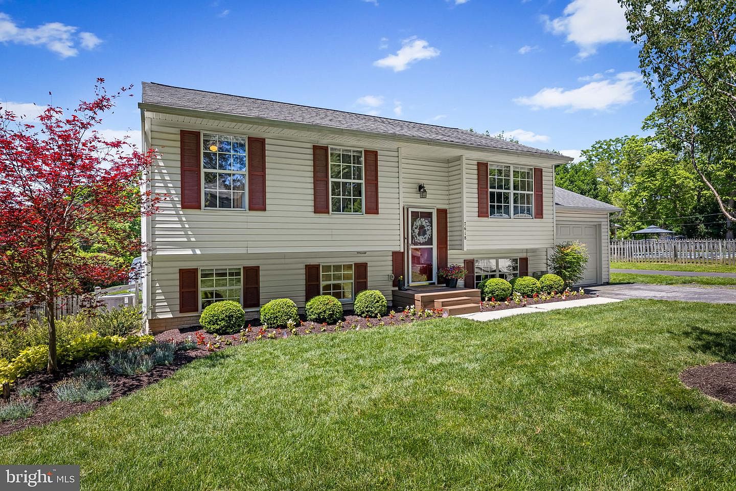 7618 Maple Ave, Sykesville, MD 21784 | Zillow