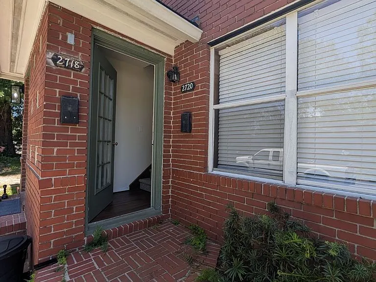 2716 Green St — Photo 7