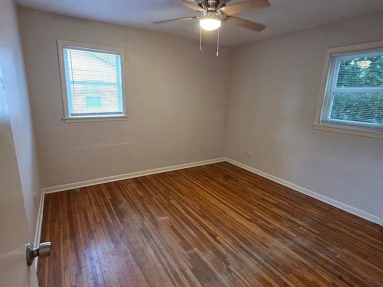 2565 N Kansas St — Photo 10