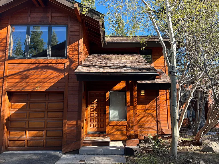929 Northwood Blvd #106 — Photo 1