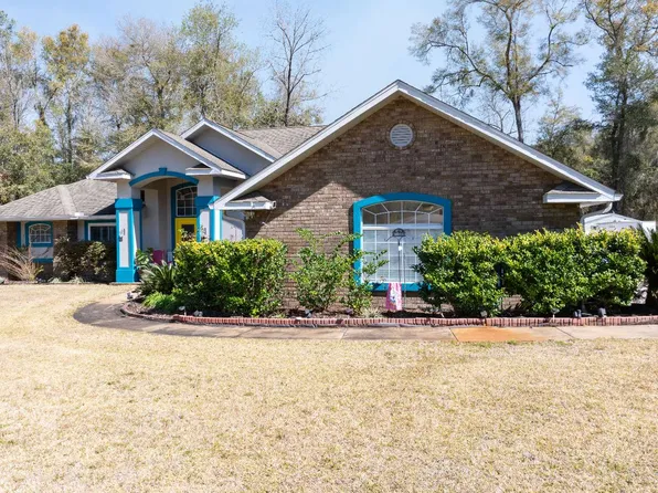 103 SW Woodleaf Ct, Lake City, FL 32024
