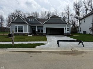 10447 Oak Bend Blvd, Indianapolis, IN 46239