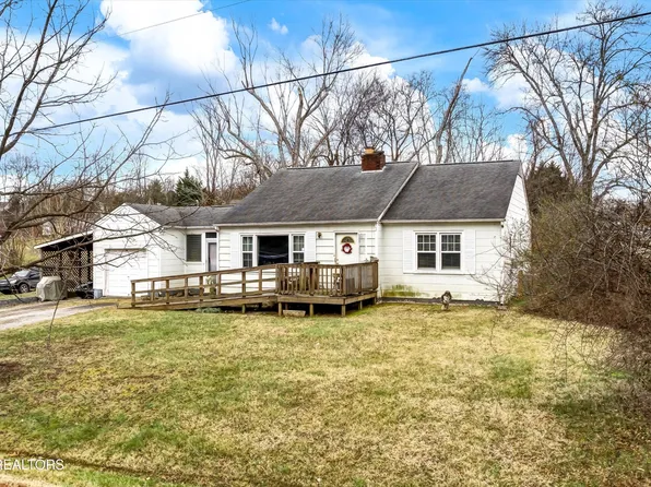 5205 Clover Rd, Knoxville, TN 37912