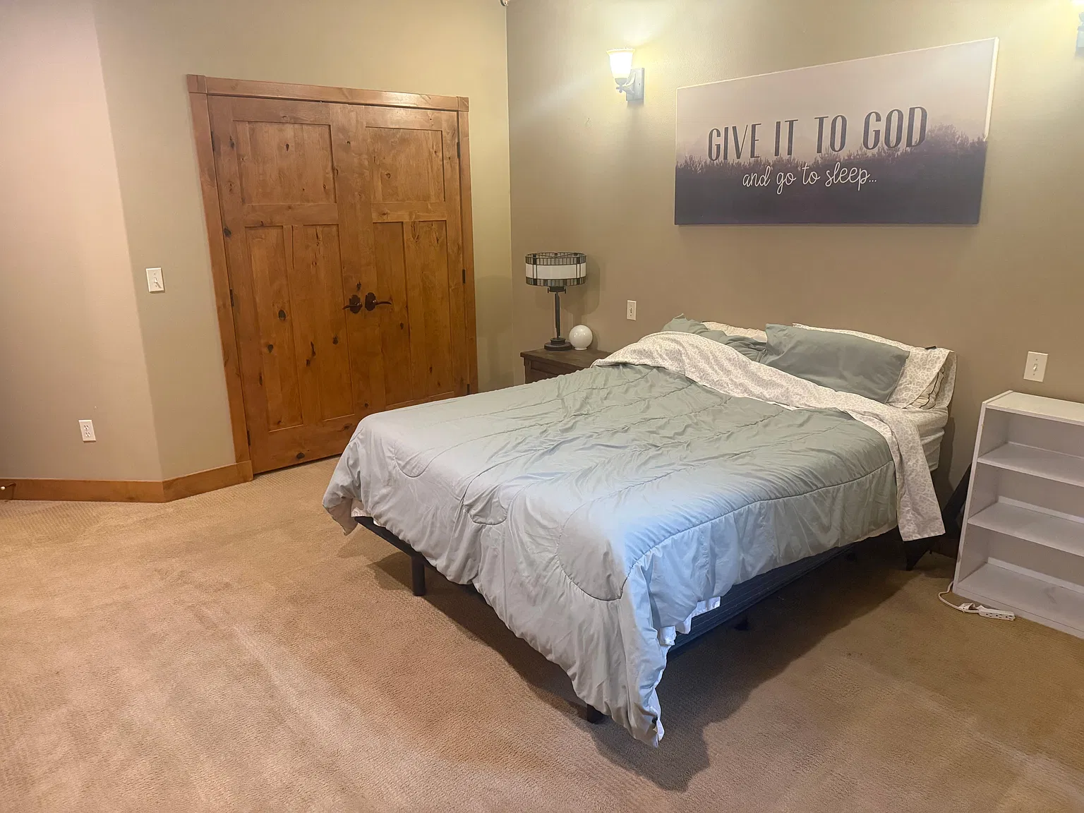 3 bed, 2.0 bath, $2,600 — Photo 2