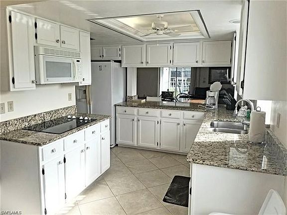 5th image of 4511 Bay Beach Ln APT 111