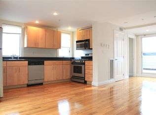1110 Massachusetts Ave APT 2, Cambridge, MA 02138
