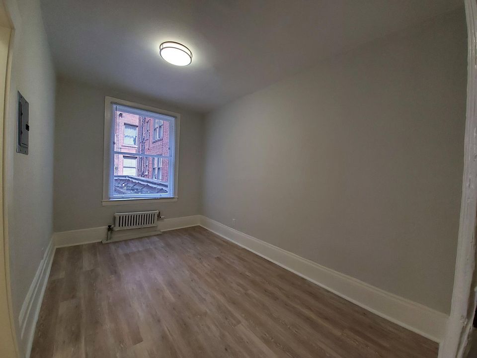 1st image of 142 McAllister St