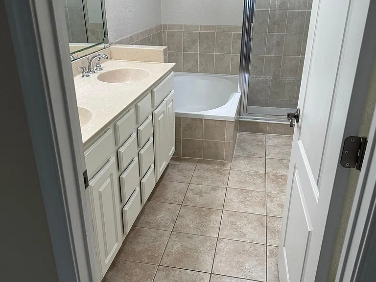 200 Laguna Villa Blvd #C11 — Photo 31