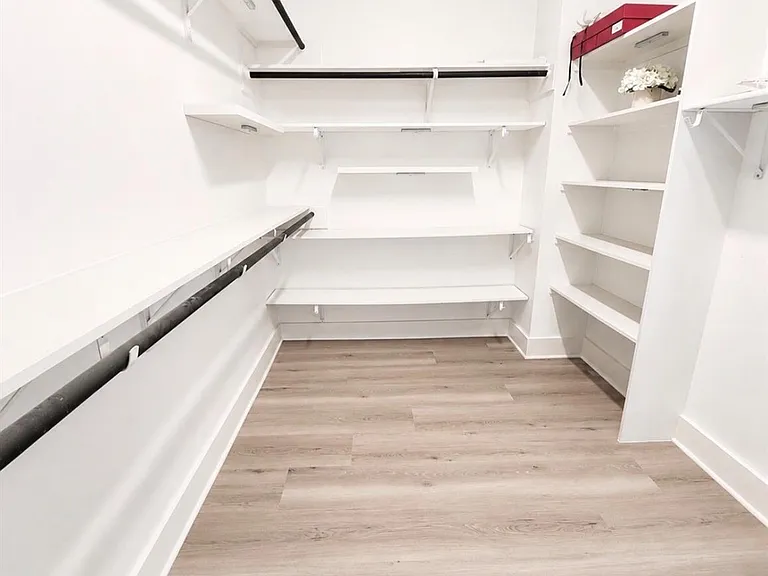 16722 Echo Heights Dr — Photo 14