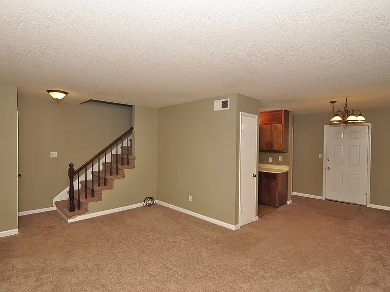 1332 Blake Bottom Rd — Photo 3