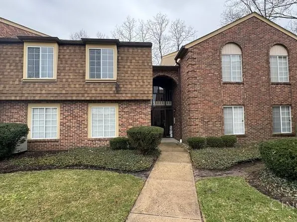 5207 S Eaglesnest Dr #83, Cincinnati, OH 45248