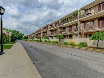 25-38 120th St #3, Flushing, NY, 11354