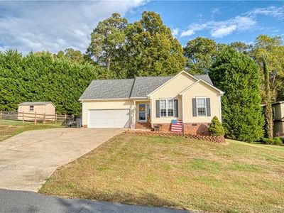 207 Lake Hill Ct, Belmont, NC, 28012