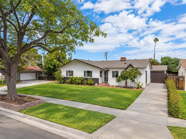 3913 Madrona Rd, Riverside, CA 92504
